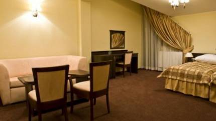 Hotel Umina***