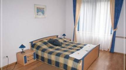Hotel Monttis**