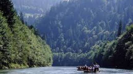 Wycieczka w Pieniny. Zamki i Spływ Dunajcem