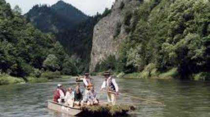 Wycieczka w Pieniny. Zamki i Spływ Dunajcem