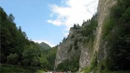 Wycieczka w Pieniny. Zamki i Spływ Dunajcem