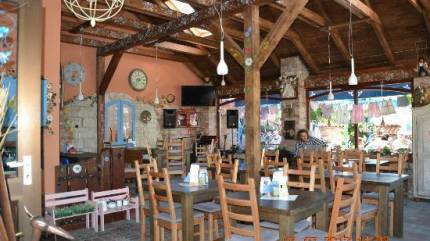 Pizzeria & Cafe Corleone