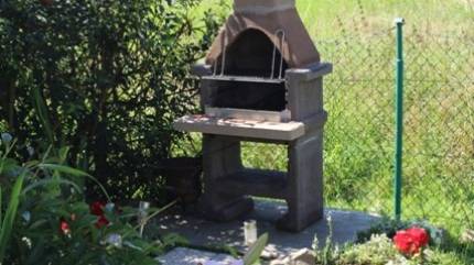 Ogród z grillem.