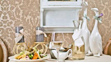 Cafe & Restaurant Dobry Rok