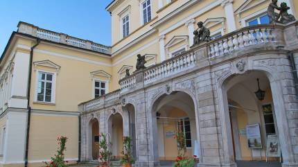 Zespół pałacowo-parkowy książąt Czartoryskich