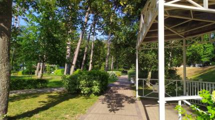 Park Zdrojowy w Dziwnowie. Fot. Łukasz Grzejszczak Mojeurlopy.pl