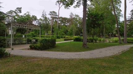 Park Zdrojowy w Dziwnowie. Fot. Łukasz Grzejszczak Mojeurlopy.pl