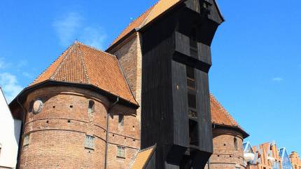 Gdański Żuraw
Autorstwa Dawid Galus - Praca własna, CC BY-SA 3.0 pl, https://commons.wikimedia.org/w/index.php?curid=35493907