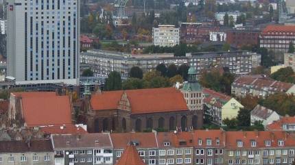 Kościół św. Brygidy Gdańsk.
Autorstwa This file was added by User JoymasterTen plik został dodany przez Wikipedystę JoymasterJoymastere-mailGG 6403904COMMONSpl.wikiJoymasters upload list - cropped from: http://commons.wikimedia.org/wiki/File:Gda%C5%84sk_by_Joymaster_-_105.JPG, Domena publiczna, https://commons.wikimedia.org/w/index.php?curid=15474503