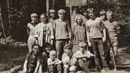 Badania archeologiczne prowadzone przez Muzeum Archeologiczne w Gdańsku w 1986 roku na terenie dawnej osady łowców fok w Kruszwicy / Rzucewie. Zdjęcia pochodzą ze zbiorów Muzeum w Chacie Kaszubskiej, Park Kulturowy - Osada Łowców Fok w Rzucewie.