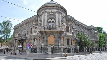 Pałac Karola Poznańskiego. Autor Zorro2212 - Praca własna, CC BY-SA 4.0, https://commons.wikimedia.org/w/index.php?curid=40625299
