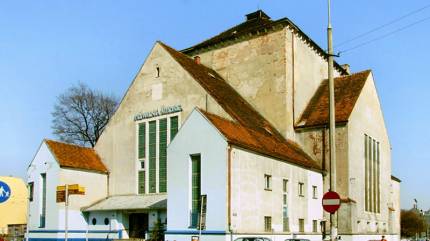 Nowa Synagoga - Poznań. Fot. Roweromaniak - CC BY-SA 2.5, https://commons.wikimedia.org