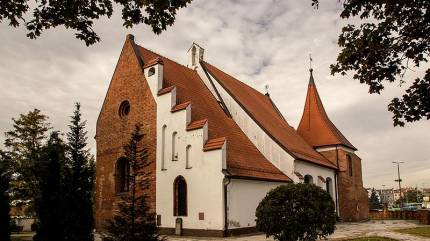 Kościół św. Jana Jerozolimskiego za Murami - Poznań. Fot. Historia3012 - Praca własna, CC BY-SA 4.0, https://commons.wikimedia.org