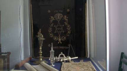 Synagoga Nożyków Warszawa. Fot.Gophi - Praca własna, CC BY-SA 3.0, https://commons.wikimedia.org