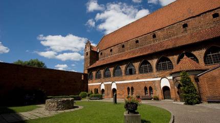 Zamek Kapituły Warmińskiej w Olsztynie - Olsztyn, Zamkowa 2. Fot. Mazaki - Praca własna, CC BY-SA 4.0, https://commons.wikimedia.org