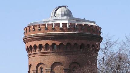 Obserwatorium Astronomiczne w Olsztynie. CC BY-SA 3.0, https://commons.wikimedia.org