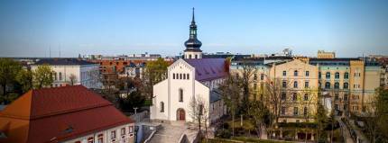 Kościół pw. Matki Boskiej Bolesnej i św. Wojciecha - Opole. Fot.Parafia Matki Boskiej Bolesnej i św. Wojciecha w Opolu 'Na Górce'