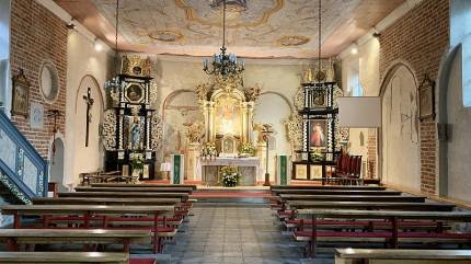 Olsztyn - kościół św. Wawrzyńca nawa. Fot. Maks Siegmund - Praca własna, CC BY-SA 4.0, https://commons.wikimedia.org