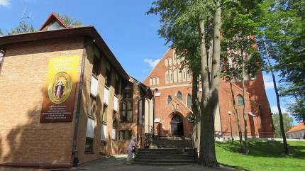Kościół p.w. Niepokalanego Poczęcia NMP Ostróda. Fot. Andrzej Błaszczak - Praca własna, CC BY-SA 4.0, https://commons.wikimedia.org