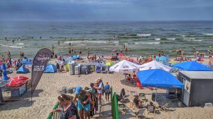 Międzywodzie - wejście na plażę od ulicy Westerplatte. Fot. Łukasz Grzejszczak Mojeurlopy.pl