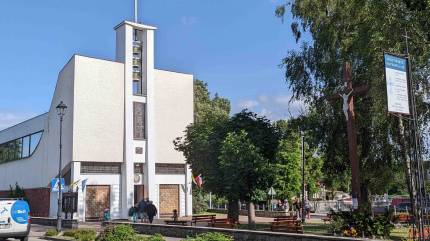 Parafia św. Józefa - Dziwnów. Fot. Łukasz Grzejszczak Mojeurlopy.pl