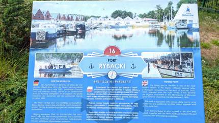Port rybacki w Dziwnowie. Fot. Łukasz Grzejszczak Mojeurlopy.pl