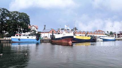 Port rybacki w Dziwnowie. Fot. Łukasz Grzejszczak Mojeurlopy.pl
