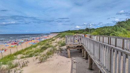 Promenada Zachodnia w Dziwnowie biegnie od ulicy Przymorze do ulicy Żeromskiego. Fot. Łukasz Grzejszczak Mojeurlopy.pl