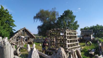 Skansen - Centrum Słowian i Wikingów w Wolinie. Fot. Łukasz Grzejszczak Mojeurlopy.pl