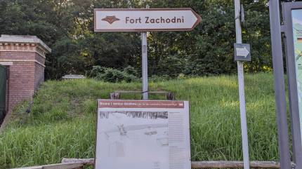 Tablice informacyjne. Fot. Łukasz Grzejszczak Mojeurlopy.pl