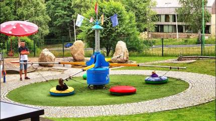 Plac zabaw w Parku Bajek - Karpacz, Wilcza 2. Fot. fb Park Bajek Karpacz