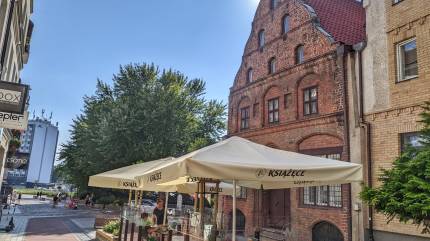 Kamienica kupców hanzeatyckich w Kołobrzegu. Fot. Łukasz Grzejszczak Mojeurlopy.pl
